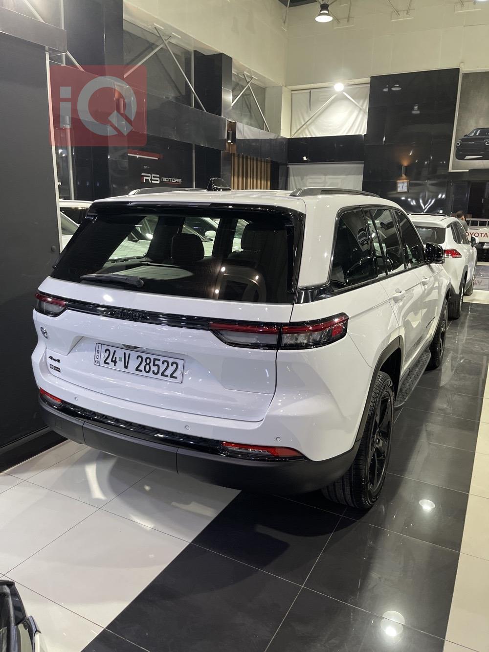 جيب جراند شيروكي